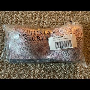 New Victoria’s Secret Bra 34DDD